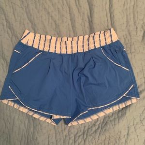 Lulu lemon blue shorts size 6